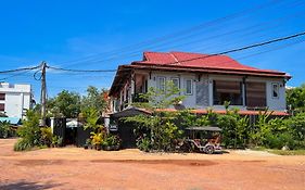 Nika'S House