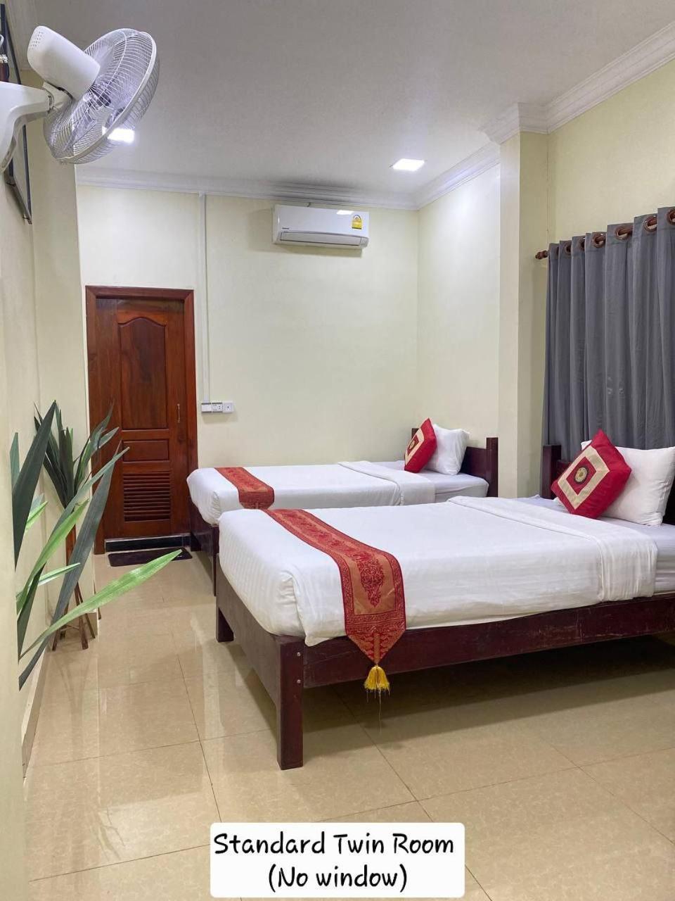 Nika'S House Hostel Siem Reap Exterior photo